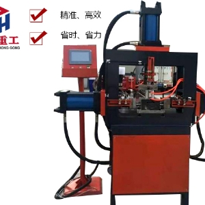 數(shù)控小導(dǎo)管沖孔機